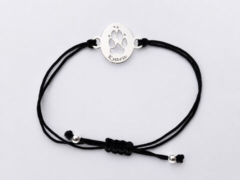 Brazalete de plata con la huella